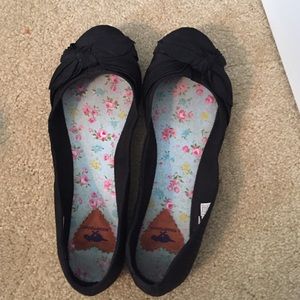 NWOT black flats