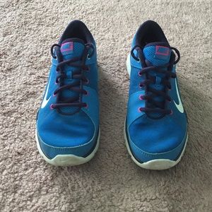 Nike training sneakers