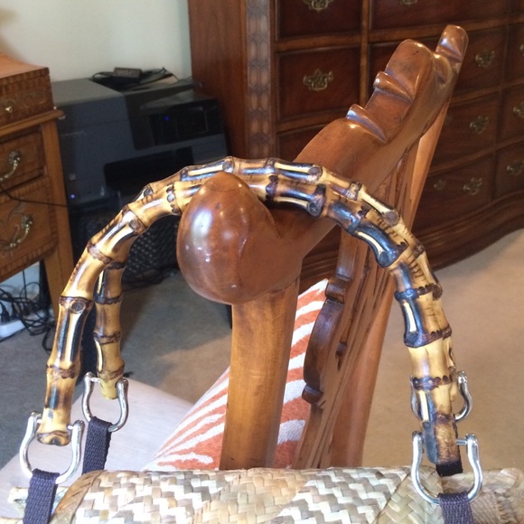 Handbag - Picture 3 of 3