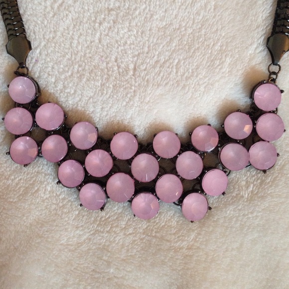 Lavender bauble necklace - Picture 2 of 2