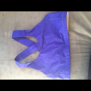 Lulu lemon sports bra