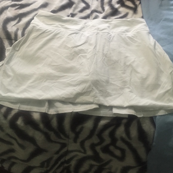 White Lululemon tennis skirt