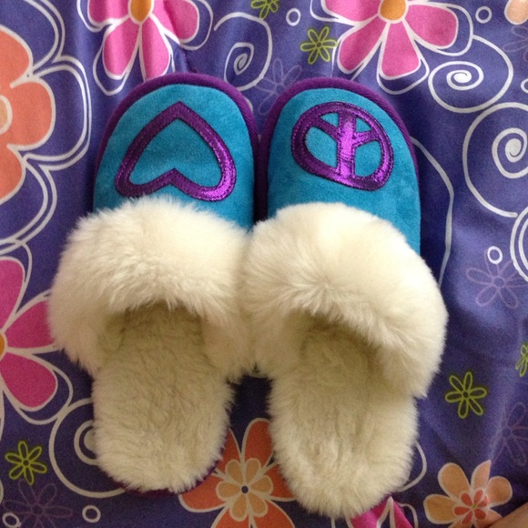 PSNY Aeropostale Slippers