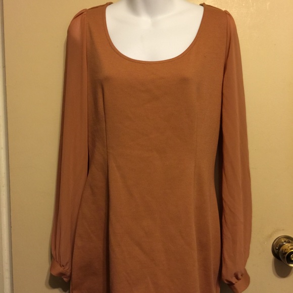 Forever 21 Dresses & Skirts - 💓Boutique Forever 21 dress with sheer sleeves