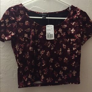 Floral crop top nwt