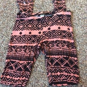 Aztec printed leggings