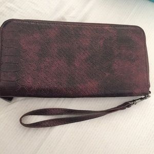 CUTE ALLIGATOR SKIN WALLET