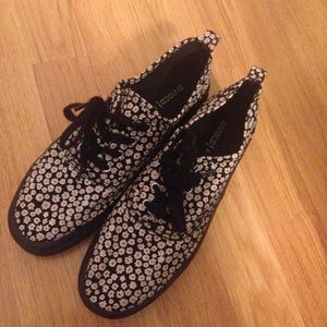 H&M 🌸 Platform Sneakers