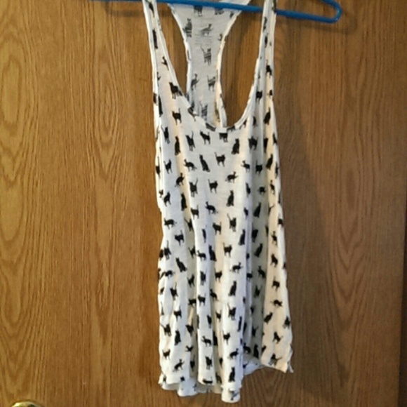 Racerback cat tank from aeropostale