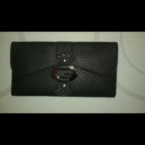 Trendy Black GUESS Wallet