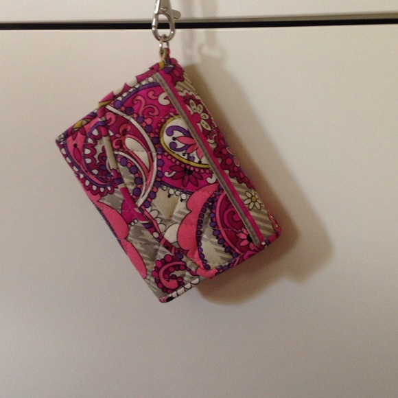 A beta Bradley wallet