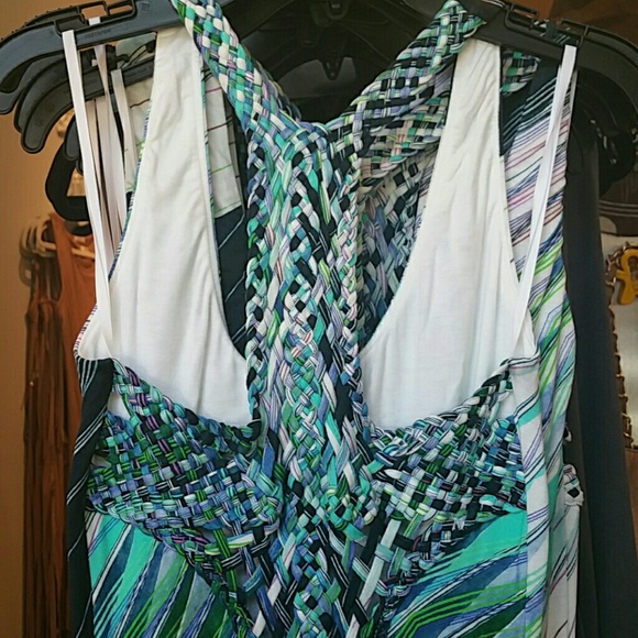 Colthing - Picture 2 of 2