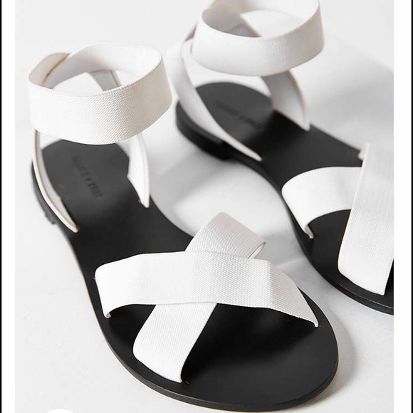 Urban Outfitters Elastic Modern Sandal - Picture 2 of 3