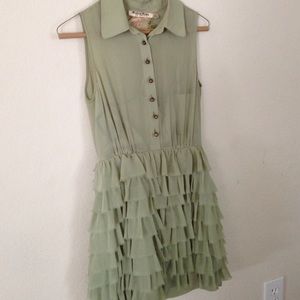 Light green dress