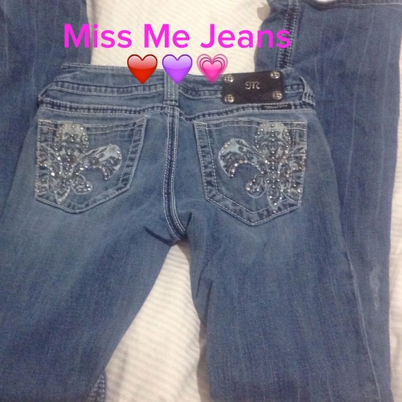 Miss Me jeans 27x33🍭💃🏽🌻