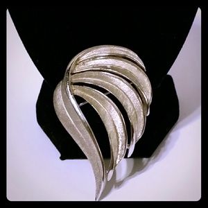 Angel Wing Pin
