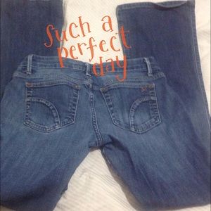 HP 10/16/15 💃🏽🎉😜Joe's Jeans size 28