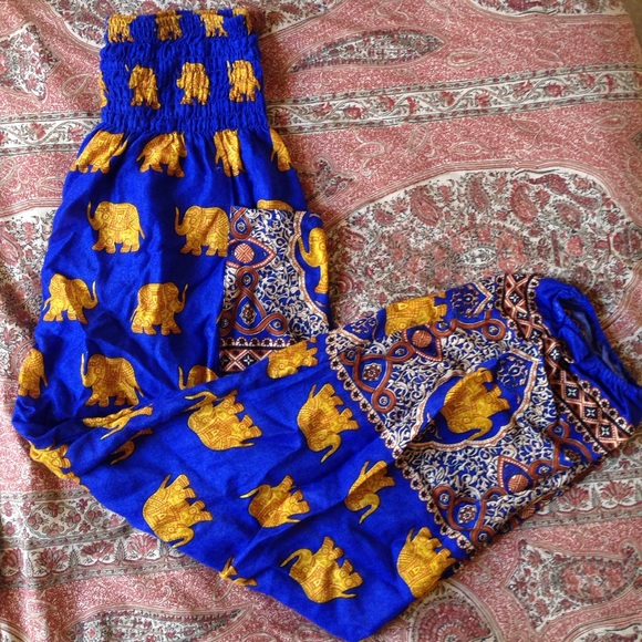 SOLD 🚫Bohemian pants
