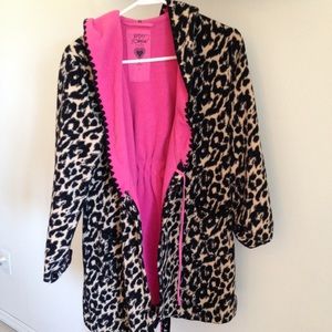 Betsy Johnson sexy robe