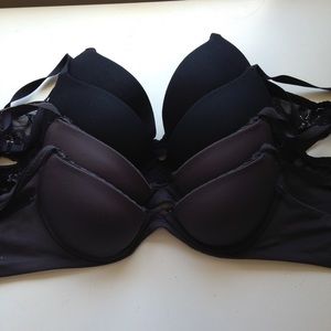 4 Calvin Klein bras bundle