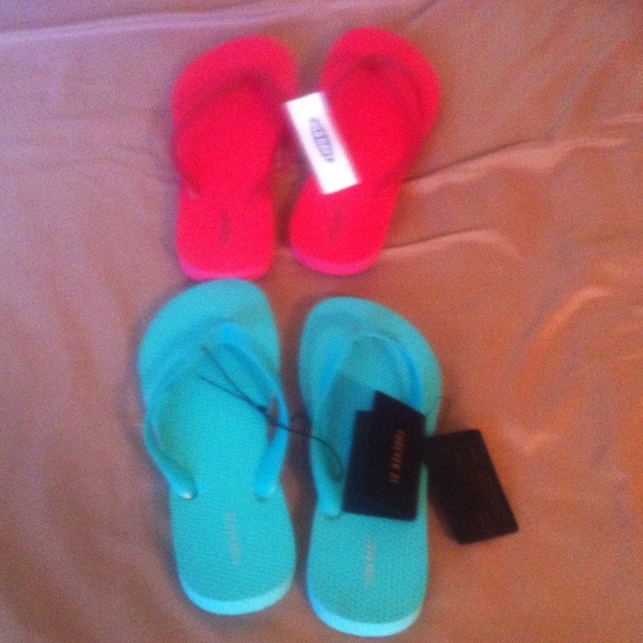 Old Navy & Forever 21 flip flops