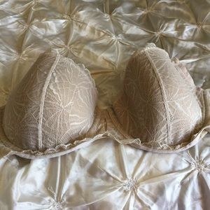 Donna Karan 36 D