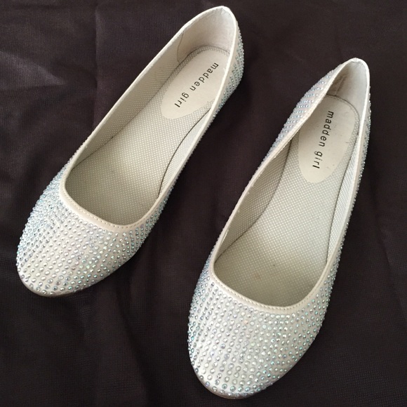 Madden Girl Flats