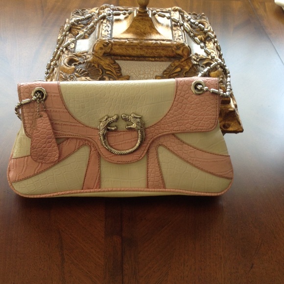 Dragon purse