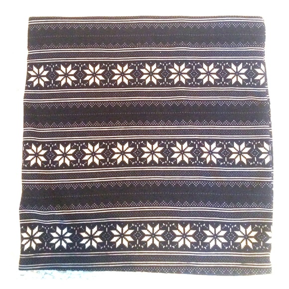 Nollie Snowflake Printed Skirt