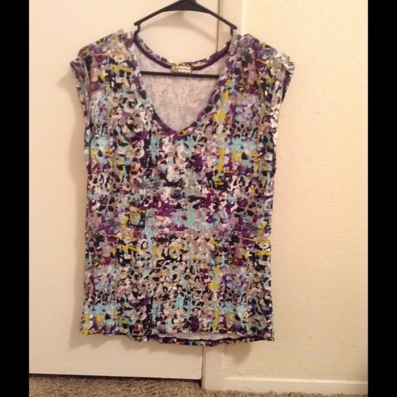 Short sleeve shirt - Picture 1 of 2