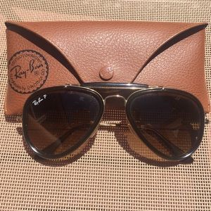 RAY-BAN Aviators & Case : POLARIZED