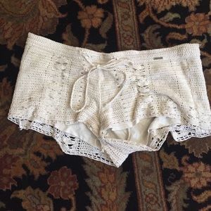 Crochet off white shorts