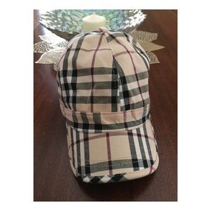 Patterned Designer Style Ladies' Cap