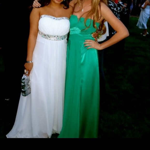 Beautiful green prom dress