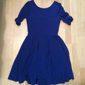 Blue dress