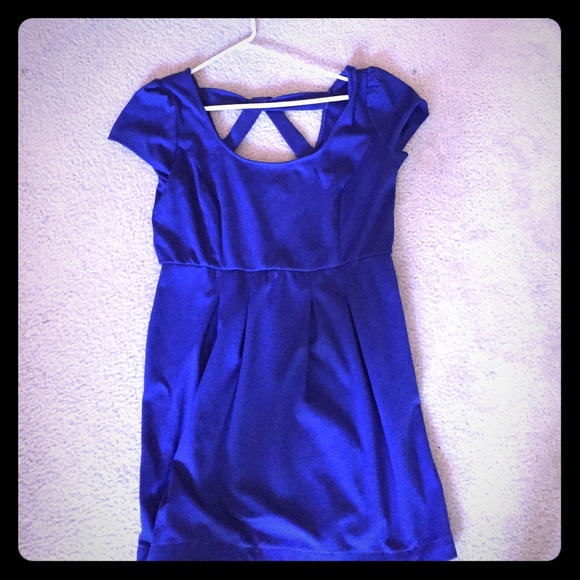 Forever 21 Dresses & Skirts - Blue rayon / spandex bubble dress