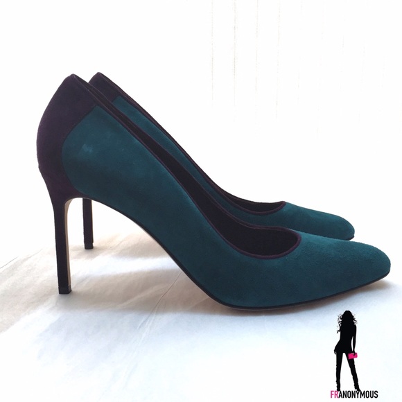 Manolo Blahnik Teal and Purple Suede Pumps 40.5 - Picture 3 of 4