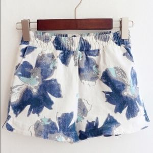 Floral blue shorts