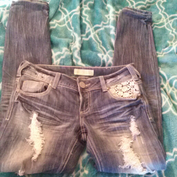 Brand New pair of Almost Famous Skinny Jeans - Picture 1 of 4