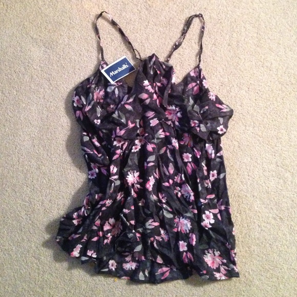 🏁Brand new summer tank!🏁 - Picture 2 of 2