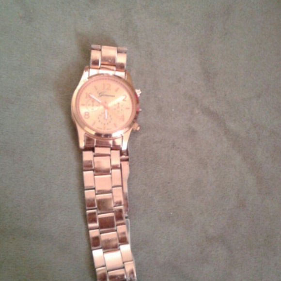 Woman's watch - Picture 1 of 1
