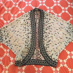 Geometric pattern Urban Outfitters kimono