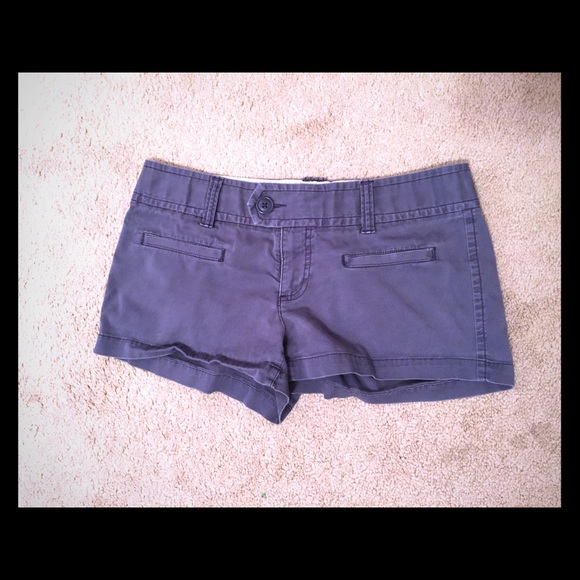 American eagle size 8 shorts