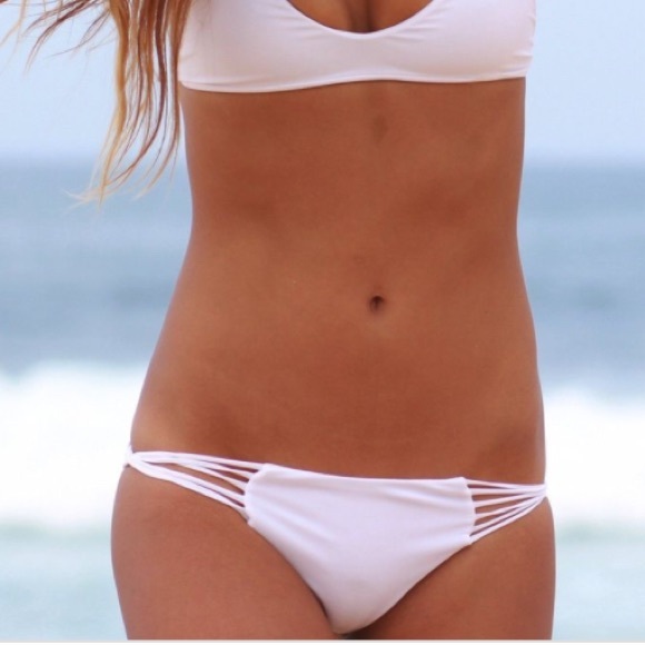 SOLDDDDD Mikoh Lanai bottoms size small in Bone