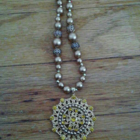 Fashion necklace