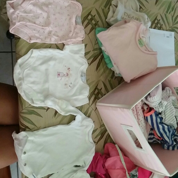 3 newborn onsies
