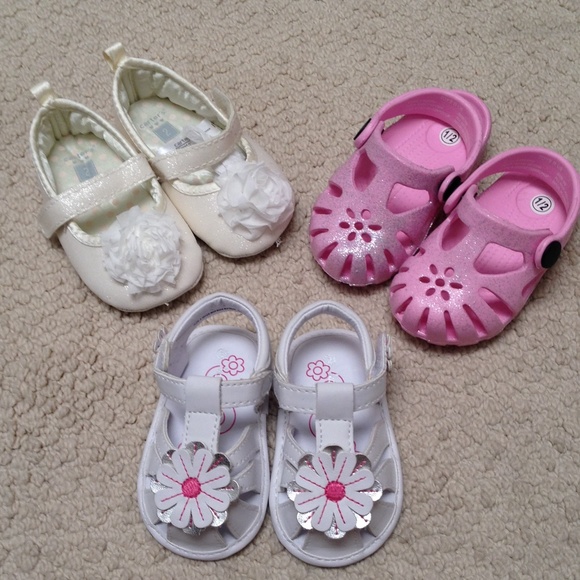 🚫SOLD❌nursenema shoes size 1/2 and 2🎀