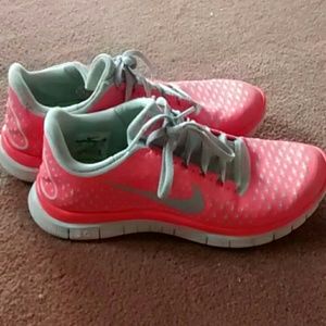 Nike womens 3.0 running shoes rare