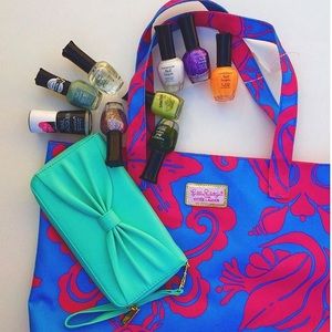 Lilly for Estée Lauder Bag