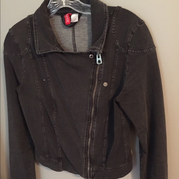 H&M Charcoal Grey Coat with Awesome Detail!